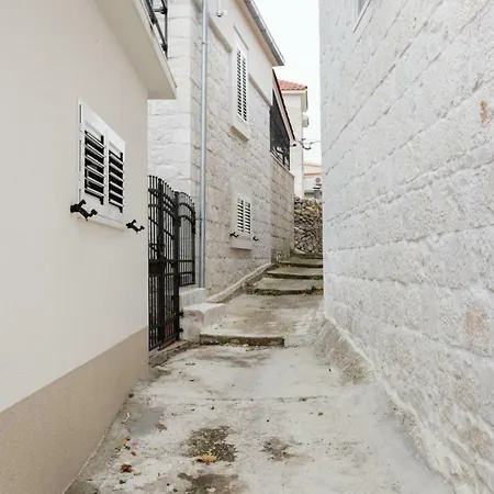 Apartment House Rokastone Split