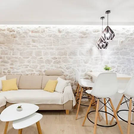 House Rokastone Split