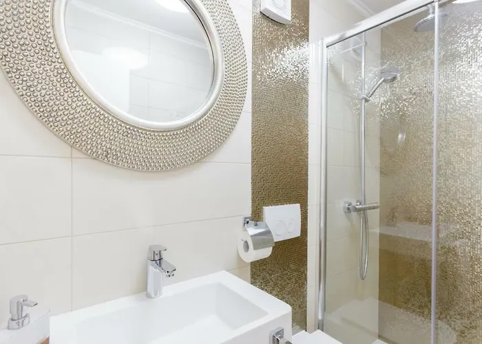 House Rokastone شقة *