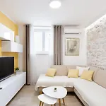 House Rokastone